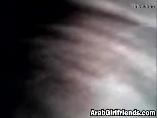 Sexy arab slut gets her horny pussy